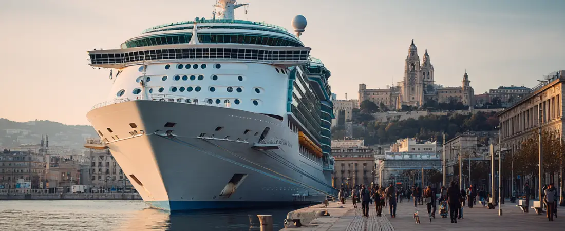 Cruise Port Guide: 7 Smart Steps to Plan the Perfect Day Ashore